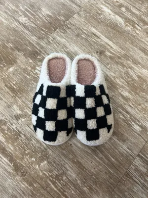 Black Checkered Slippers